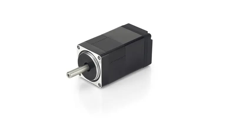 PD1-C28 stepper motor, Nanotec's smallest smart servo, available in various versions rated IP20, IP65 and with open housing for customization.